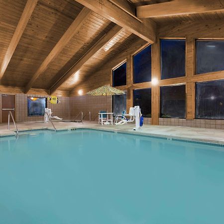 Americinn By Wyndham Sheboygan Exterior photo